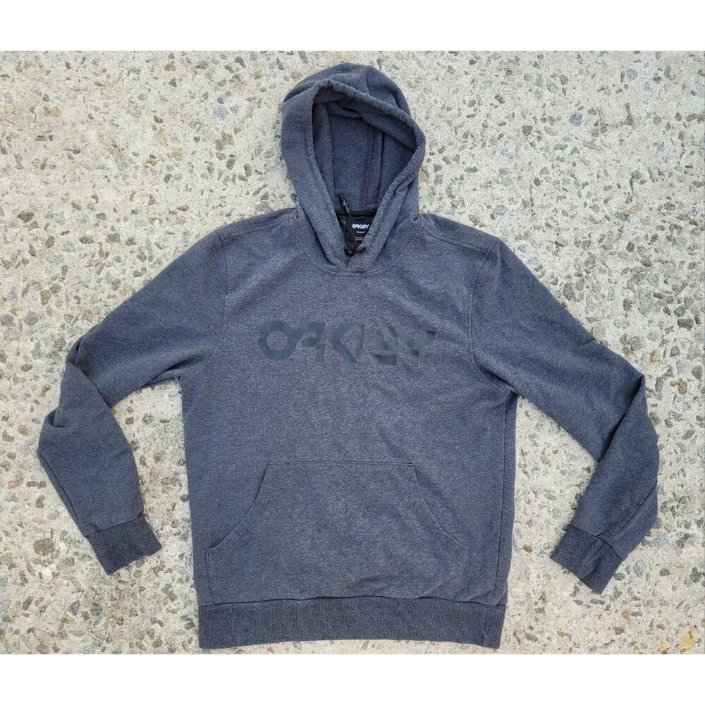 Oakley Sweater Men M/L Grey Custom Fit Pullover Made in Moldova Excellent